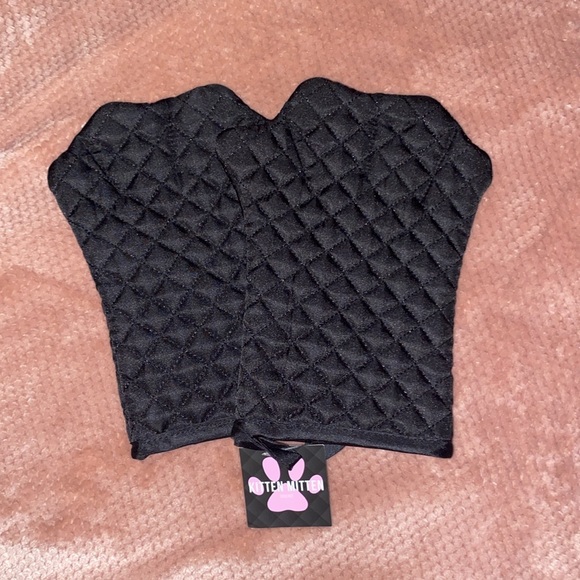 Kitten Mitten Oven Mits - Picture 2 of 2